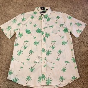 Palm Tree Button Up